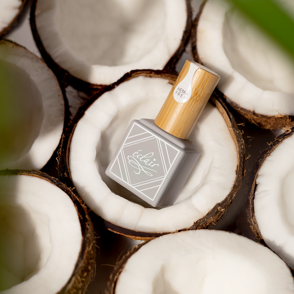 mleczny lakier hybrydowy hema free Coconut 7ml Simply Mani TPO free